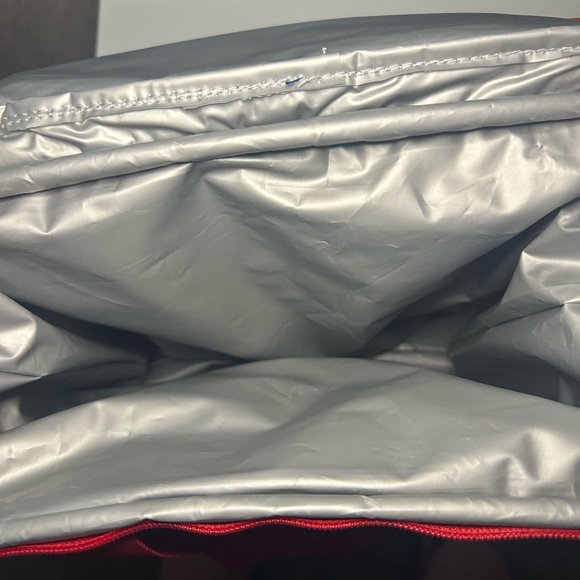 Mickey Mouse Insulated Cooler Bag - Picture 4 of 8